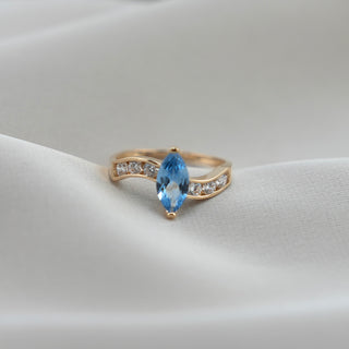 14k Gold Blue Jasmine Ring