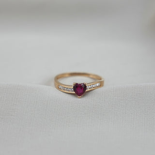 14k Gold Red Heart Ring