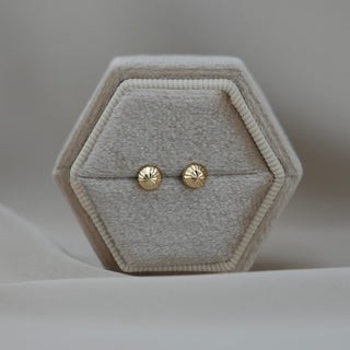 14k Gold Fancy Round Earrings