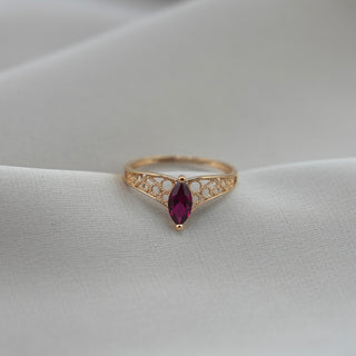 14k Gold Red Fancy Ring