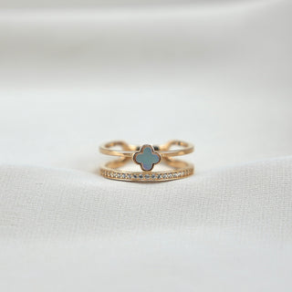 14k Gold Flower Ring